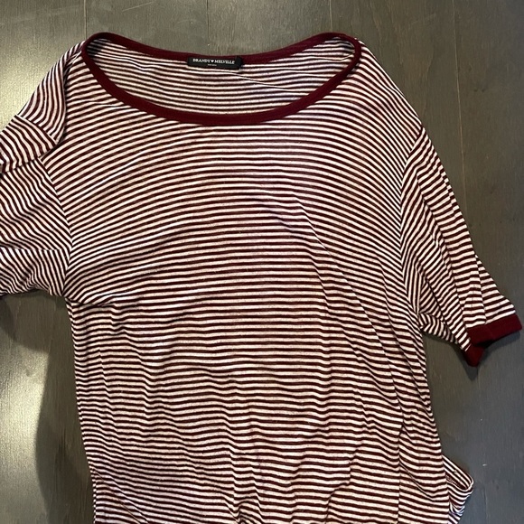 BRANDY MELLVILLE tee - Picture 5 of 8